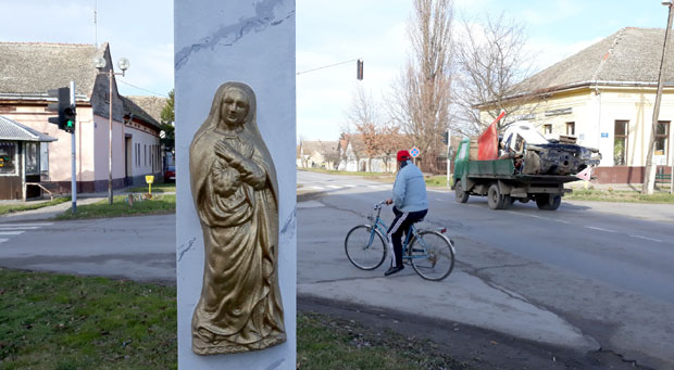 Потукли се Хрвати, а Загреб нас свађа
